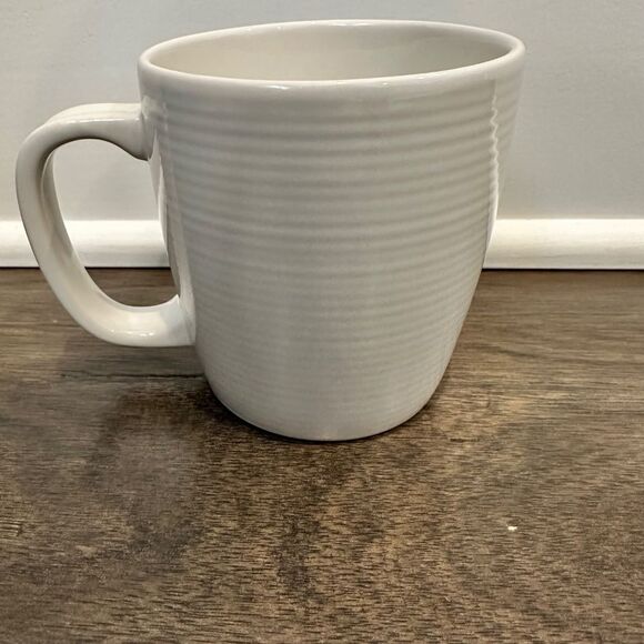 ABC Disney “C” is for Cinderella White Castle Coffee Mug - EUC - Picture 7 of 7